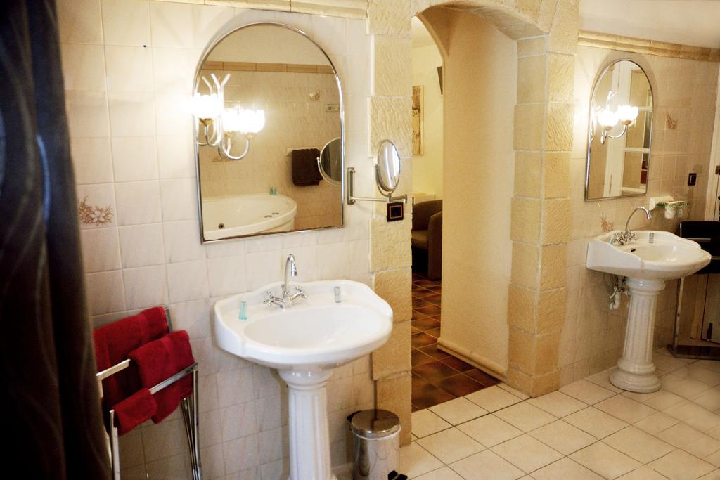 Domaine De Bailheron Hotel Béziers Eksteriør billede